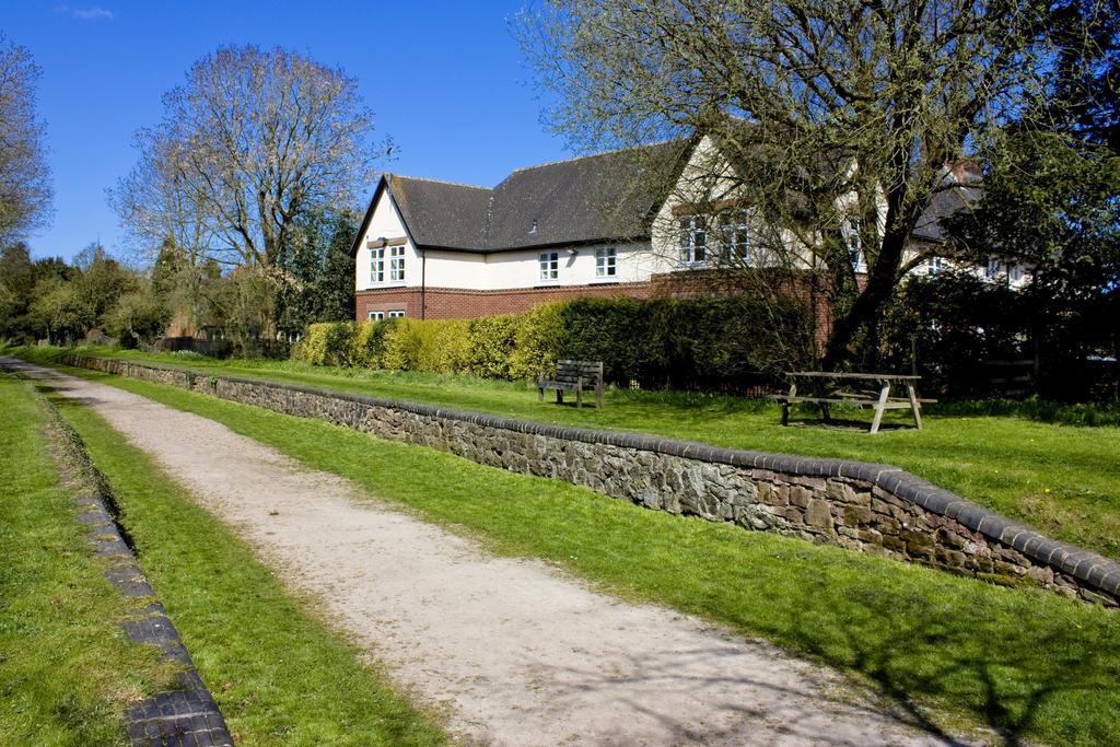 Denstone مكان مبيت وإفطار هيوود هول المظهر الخارجي الصورة